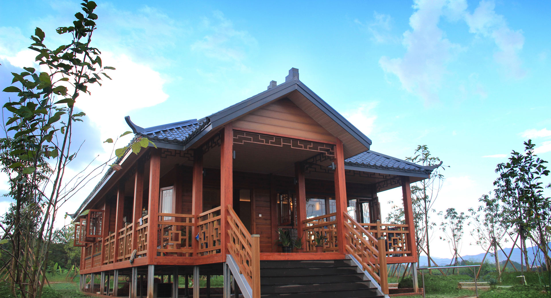 AOA建筑科技木屋定制有限公司首页Banner